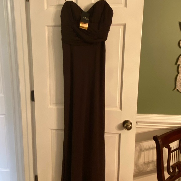 NWT ABS Allen Schwartz Strapless Chocolate Flowy Dress with Train Sz 8 - Picture 7 of 9
